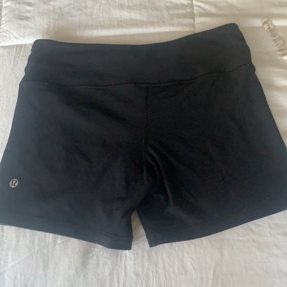 Lululemon Reversible shorts